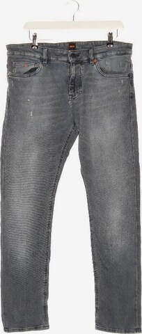 BOSS Jeans in 33 x 30 in Grey: front