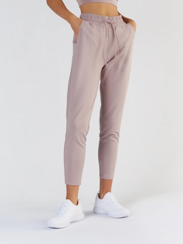 True North Tapered Pants 'Jogging Pants' in Purple