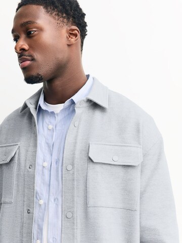 zils Next Starpsezonu jaka