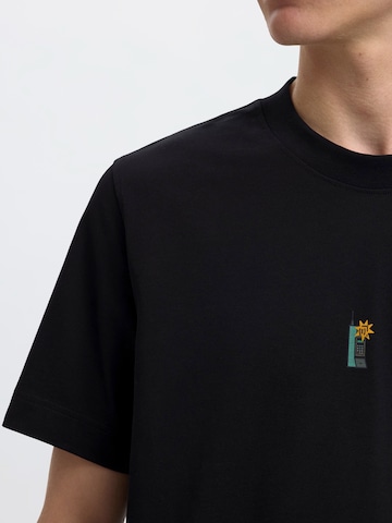 SELECTED - Camisa 'SLHPETE LICENSE' em preto