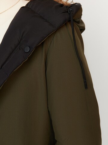 Cappotto di mezza stagione di Trendyol in nero