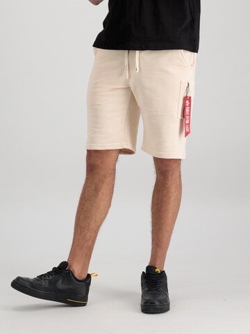 regular Pantaloni 'X-Fit' di ALPHA INDUSTRIES in bianco