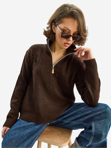 Pullover di Bianco Lucci in marrone