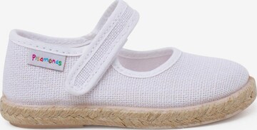 Pisamonas Ballet Flats in White: front