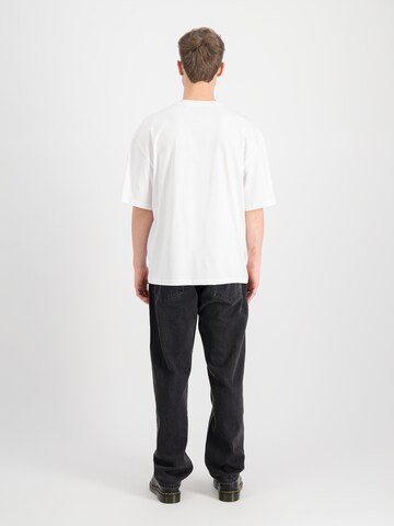 T-Shirt ALPHA INDUSTRIES en blanc