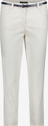 Betty Barclay Slimfit Jeans in Wit: voorkant