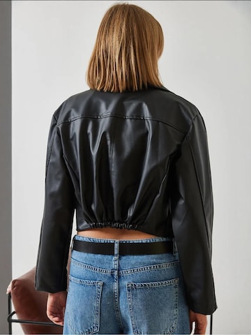 Veste mi-saison Bianco Lucci en noir