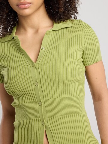 Haut America Today en vert