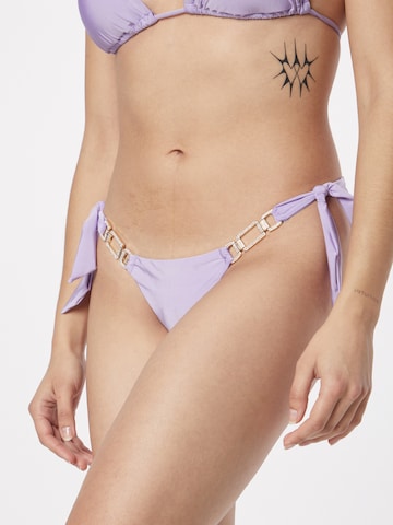 Pantaloncini per bikini di GUESS in lilla: frontale