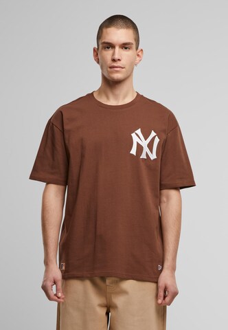 NEW ERA Shirt in Bruin: voorkant