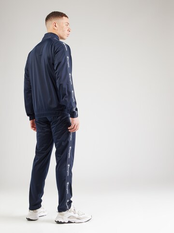 Completo per l'allenamento di Champion Authentic Athletic Apparel in blu
