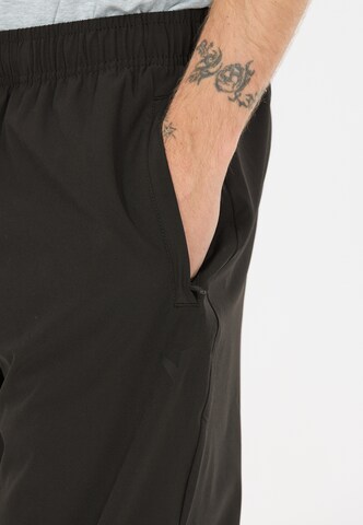 Virtus Regular Sweathose 'Rasmo V2' in Schwarz