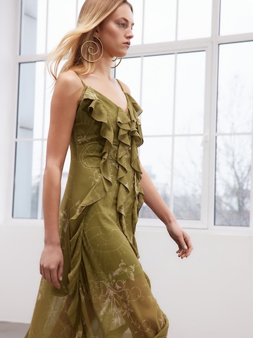 Robe Trendyol en vert