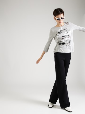 PRINCESS GOES HOLLYWOOD Тениска 'Dalmatiner Daily Post' в сиво