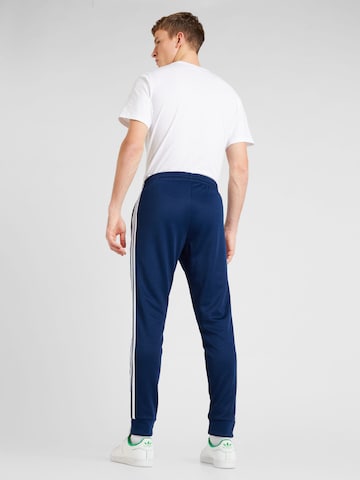 Tapered Pantaloni 'Adicolor Classics SST' di ADIDAS ORIGINALS in blu