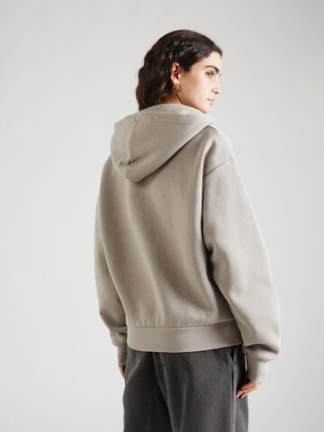 Gina Tricot Sweatshirt 'Milo' in Grey