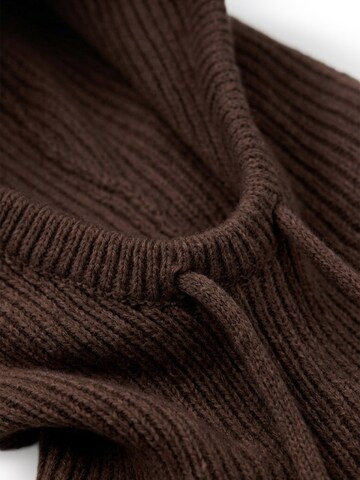 Vivisence Beanie '70122' in Brown