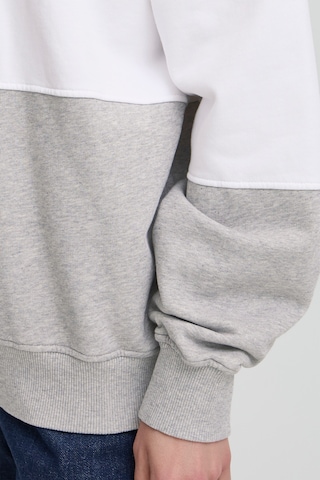 Ball Sweatshirt 'Montana' in Grau