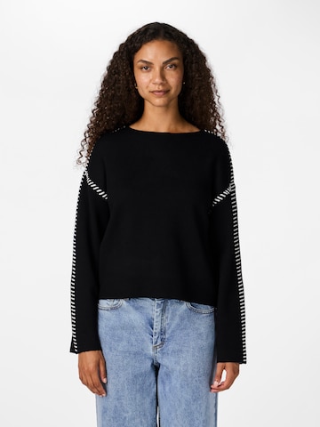 Pullover 'YASStitcha' di YAS in nero: frontale