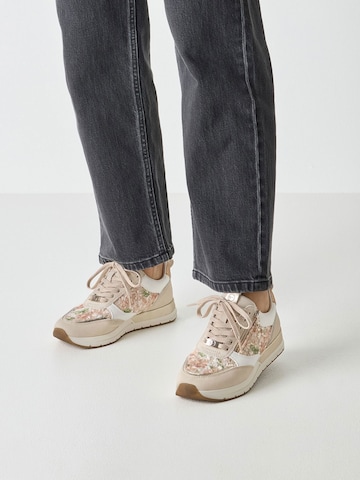 Tamaris Sneaker in Beige: Vorderseite