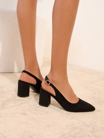 Escarpins à bride arrière Friends Like These en noir