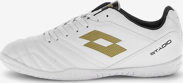 Chaussure de foot 'Stadio 705 II' LOTTO en blanc : devant