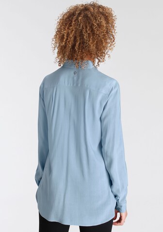 Tamaris Blouse in Blue
