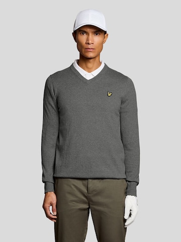 Lyle & Scott Sweater in Grey: front