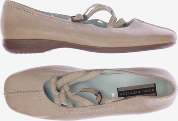 HUSH PUPPIES Flats & Loafers in 39 in Beige: front