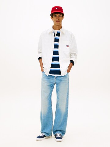 Tommy Jeans Демисезонная куртка 'ESSENTIAL' в Белый