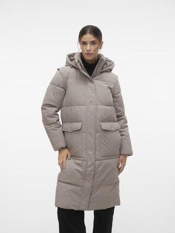 VERO MODA Wintermantel 'Madelyn' in Grijs: voorkant