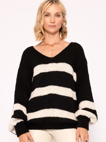 SASSYCLASSY - Pullover oversized em preto: frente