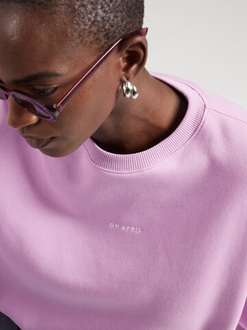 OH APRIL - Sweatshirt em roxo