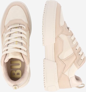 BUFFALO Låg sneaker i beige