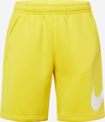 Regular Pantaloni 'Club' de la Nike Sportswear pe galben: față