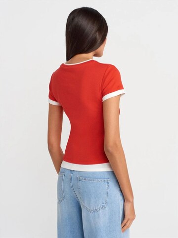 Dilvin Shirt in Red
