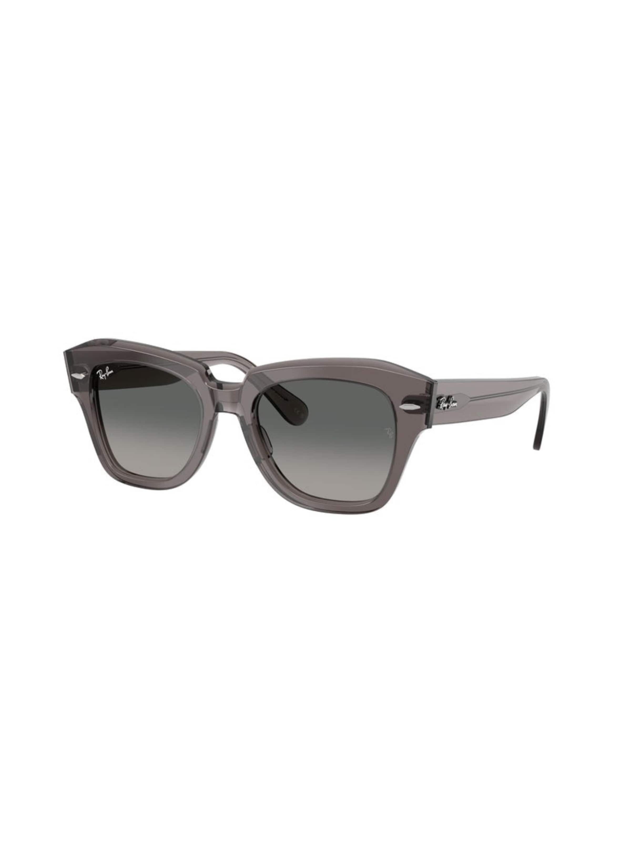 Ray-Ban Sunglasses in Grey