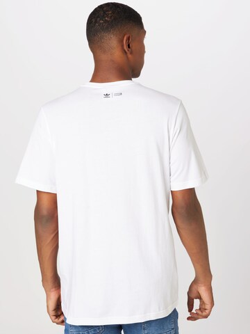 T-Shirt 'Disney Graphic' ADIDAS ORIGINALS en blanc