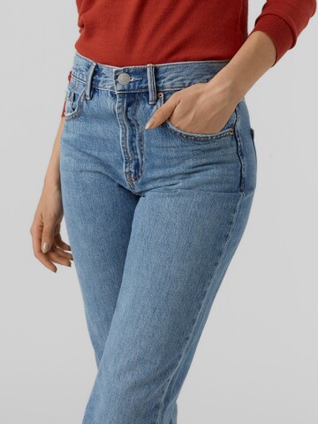 VERO MODA regular Jeans 'Hailey' i blå