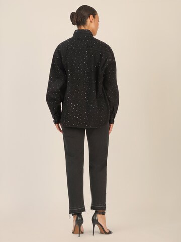 APART Blouse in Black