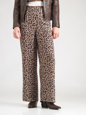 ABOUT YOU Slimfit Kalhoty 'Vera' – hnědá: přední strana