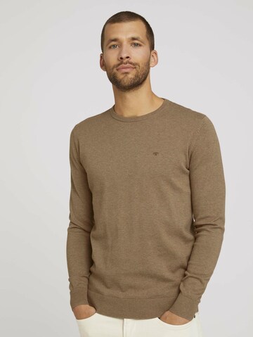 Coupe regular Pull-over TOM TAILOR en marron : devant