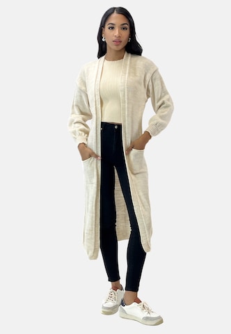 Cappotto in maglia di Elara in beige