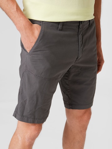 s.Oliver Regular Shorts in Grau