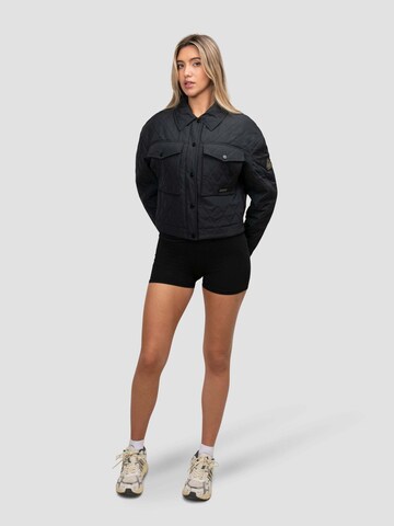 Giacca per outdoor ' Eden Quiltshirt ' di JACK1T in nero: frontale