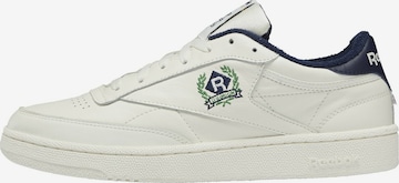 Reebok Classics Sneakers 'Club 85' in White: front