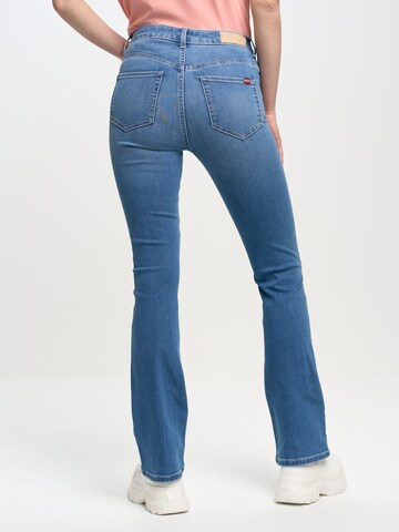 Bootcut Jeans 'Adela' di BIG STAR in blu