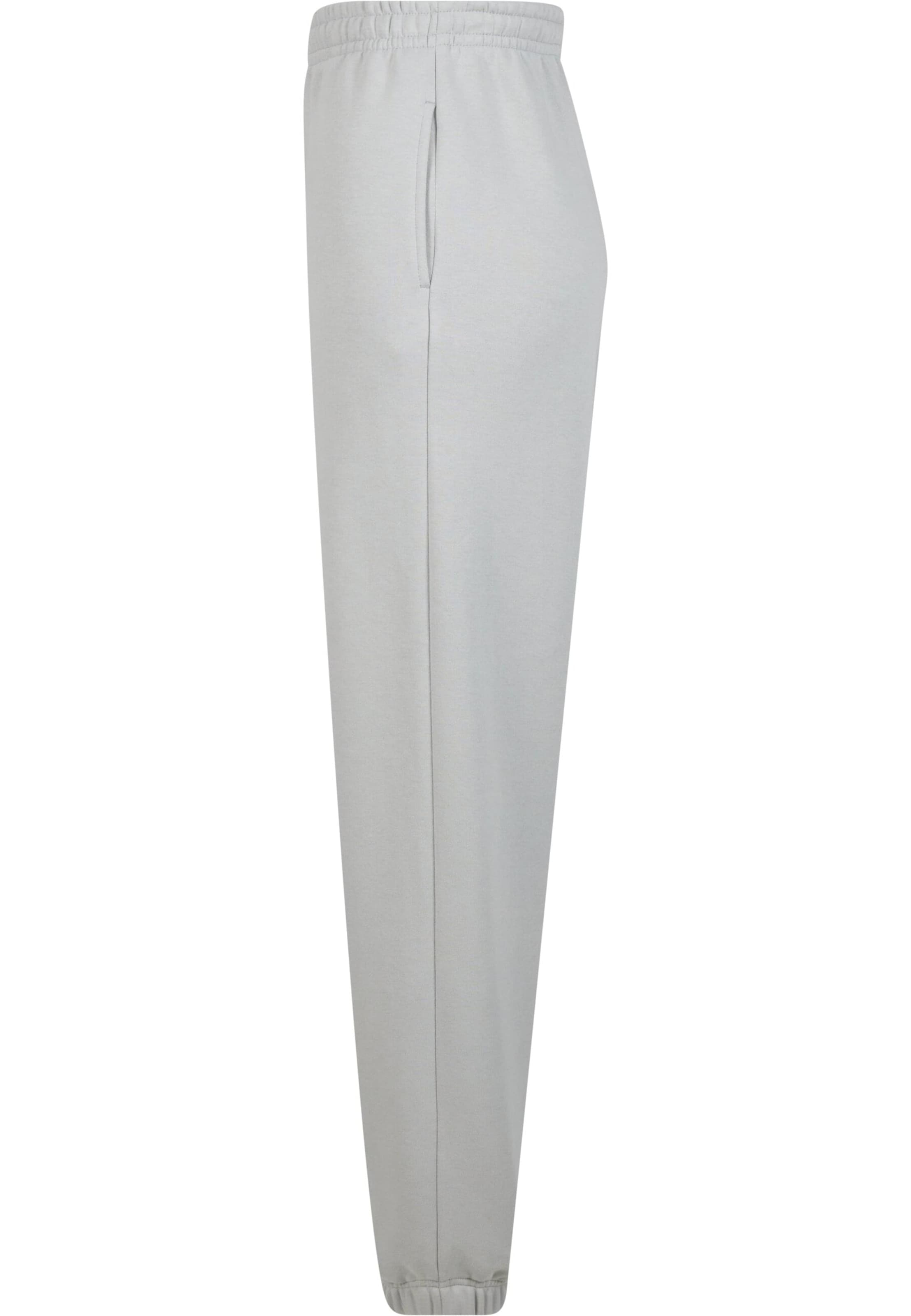 Urban Classics Дънки Tapered Leg Панталон 'Fluffy' в сиво