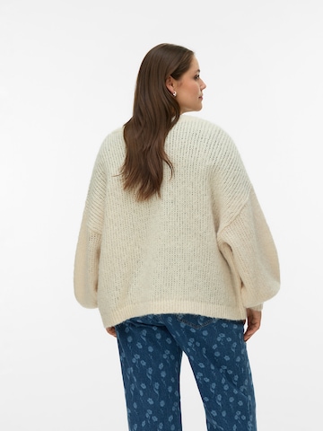 Vero Moda Curve Вязаная кофта 'VMCMaybe' в Бежевый