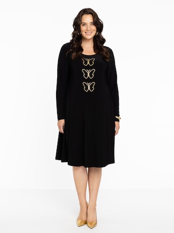 Yoek Dress in Black